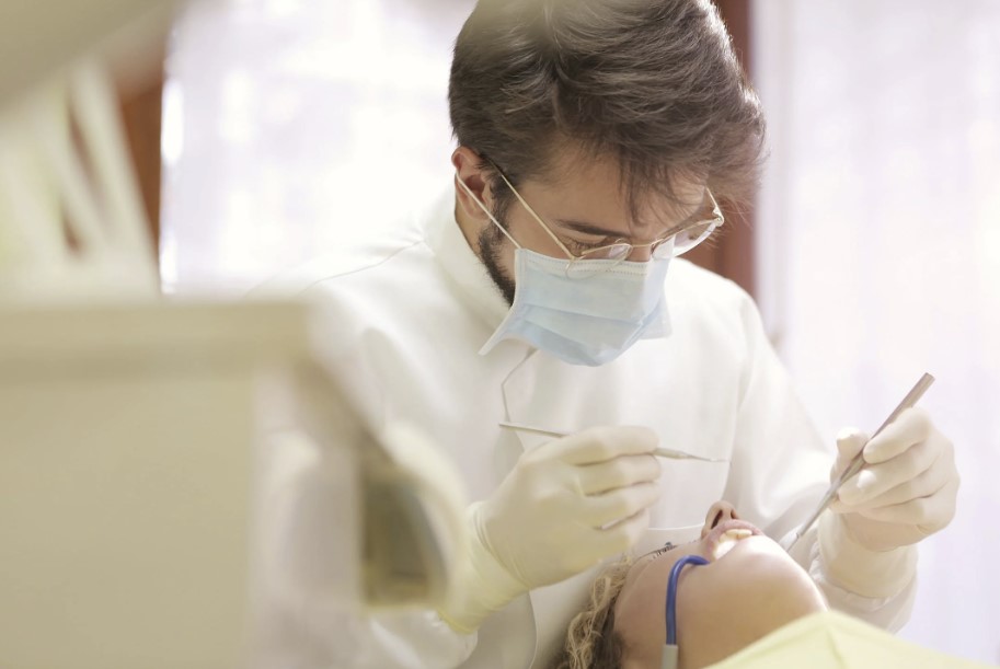 What is dentistry Dentists diagnose, treat, and aim to prevent disorders and diseases of the teeth, gums, mouth, and jaw.