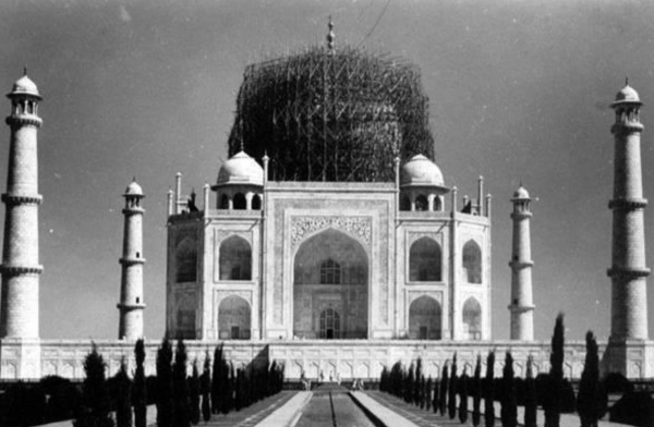 If you explore history, then you must be curious, as to why the Taj Mahal was concealed during World War II.