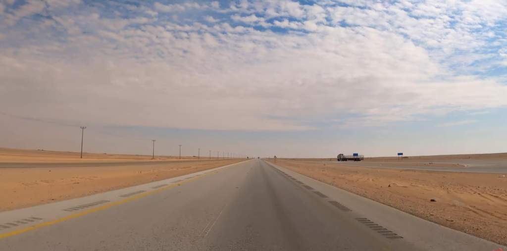 Saudi Arabia Highway 10 The Longest Straight Road in the world 27 Longest Straight Road