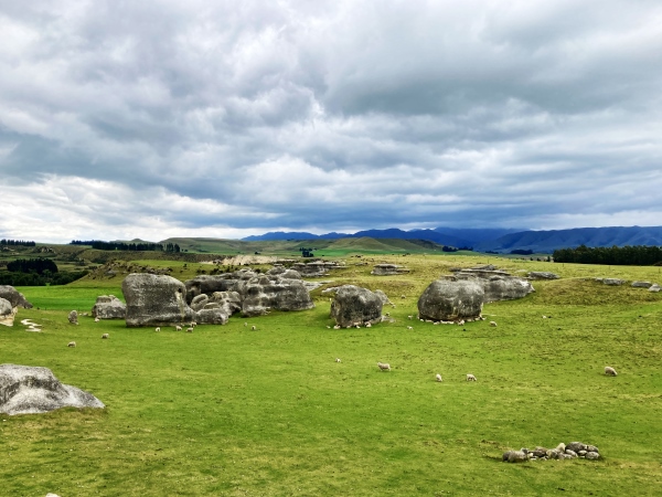 Elephant Rocks at Duntroon, in North Otago, New Zealand (6)