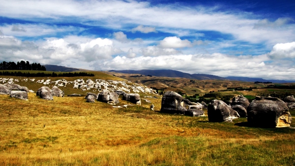 Elephant Rocks at Duntroon, in North Otago, New Zealand (6)